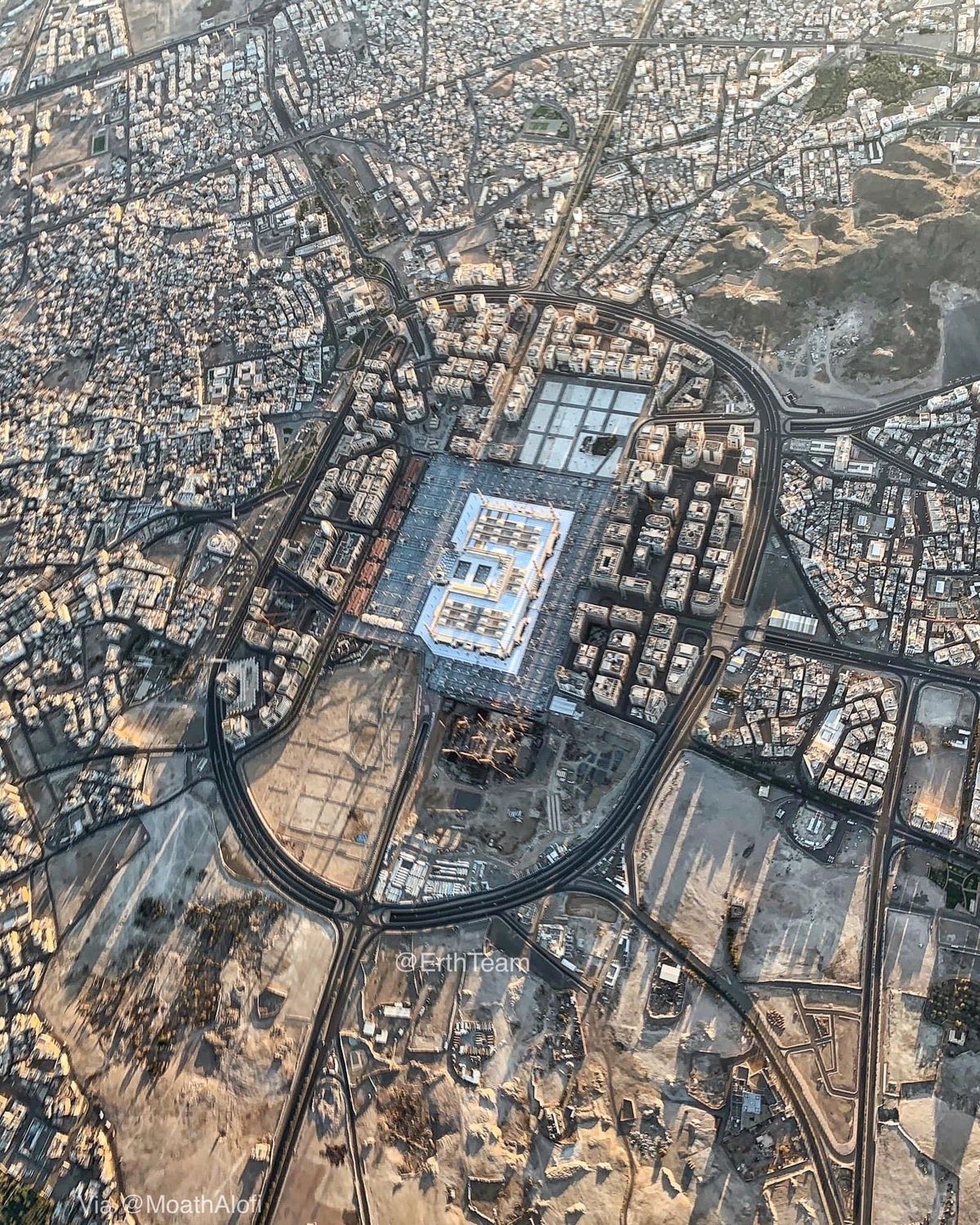 المدينة المنورة من الأعلى